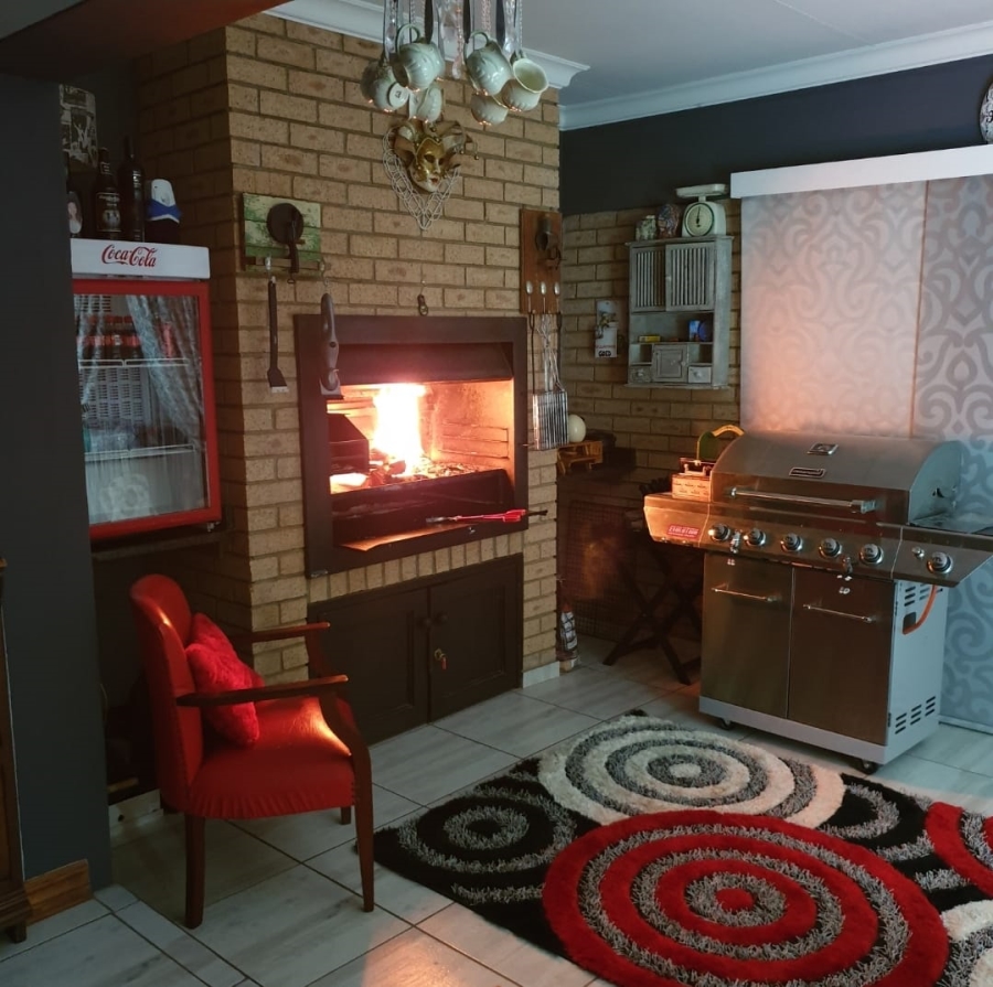 To Let 3 Bedroom Property for Rent in Baillie Park North West
